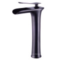 A0031-F2W Single Single Single Baño Batinero Batinero Tocador de lavado Fregadero de lavabo Black Waterfall Faucet